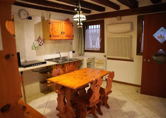 Campiello Dell'isola * Venecia